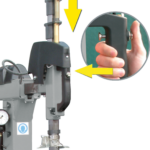 Shaft with pneumatic positioning of tool